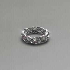 Y2K Gothic Silver Vine Ring Vintage Style Size 7 Unisex 2000s Jewelry